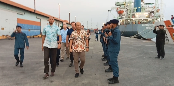 Pangkalan PLP Tanjung Perak Bersama US Coast Guard Seru Dalam Diskusi Keselamatan dan Keamanan Pelayaran