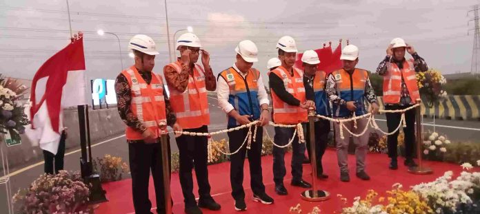 Sudah Dua Tahun Rampung Akhirnya Fly Over Teluk Lamong Resmi Digunakan